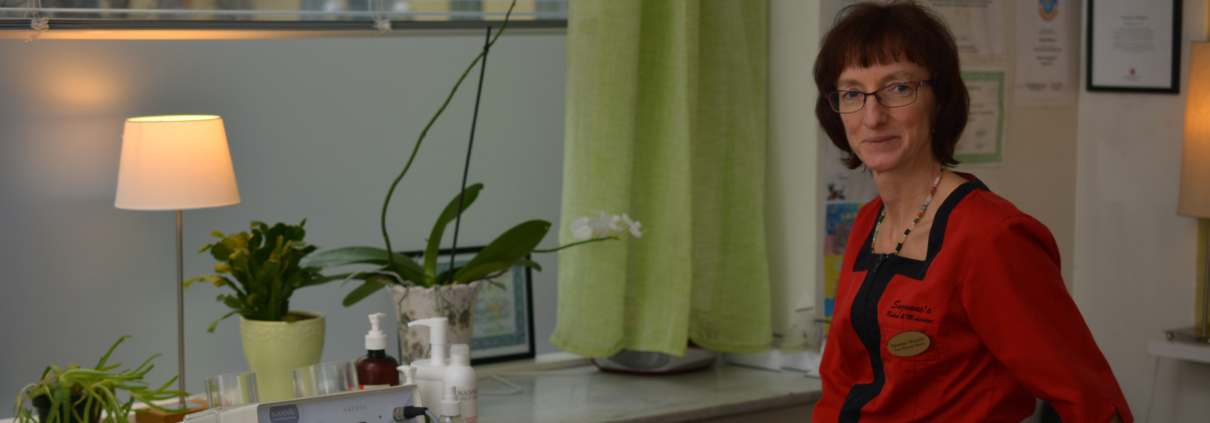 Händer Suzannes Rehab & Massage